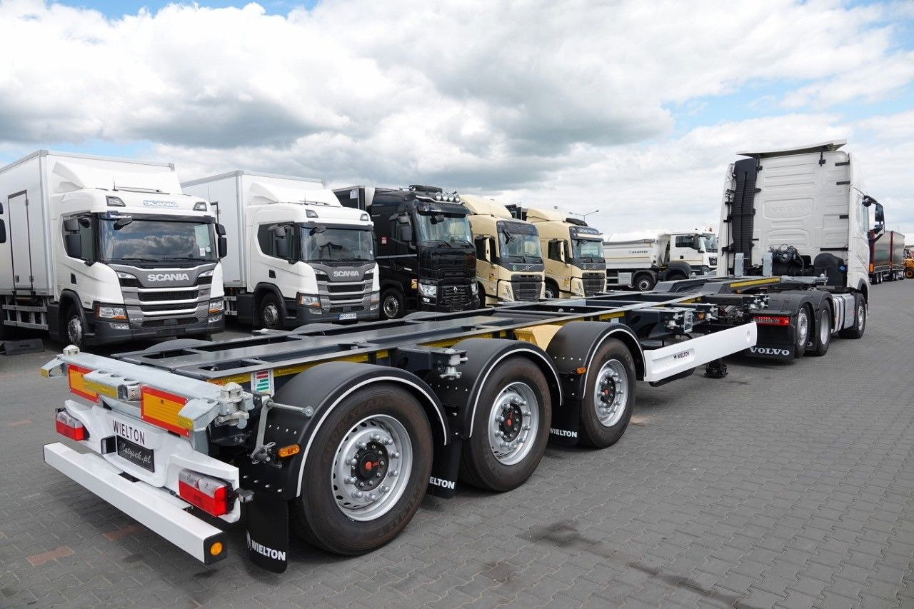 Volvo FH 500 / ZESTAW / BOOGIE 6X2 / I-SAVE / + WIELTO - Camion: photos 3 Volvo FH 500 / ZESTAW / BOOGIE 6X2 / I-SAVE / + WIELTO - Camion: photos 3