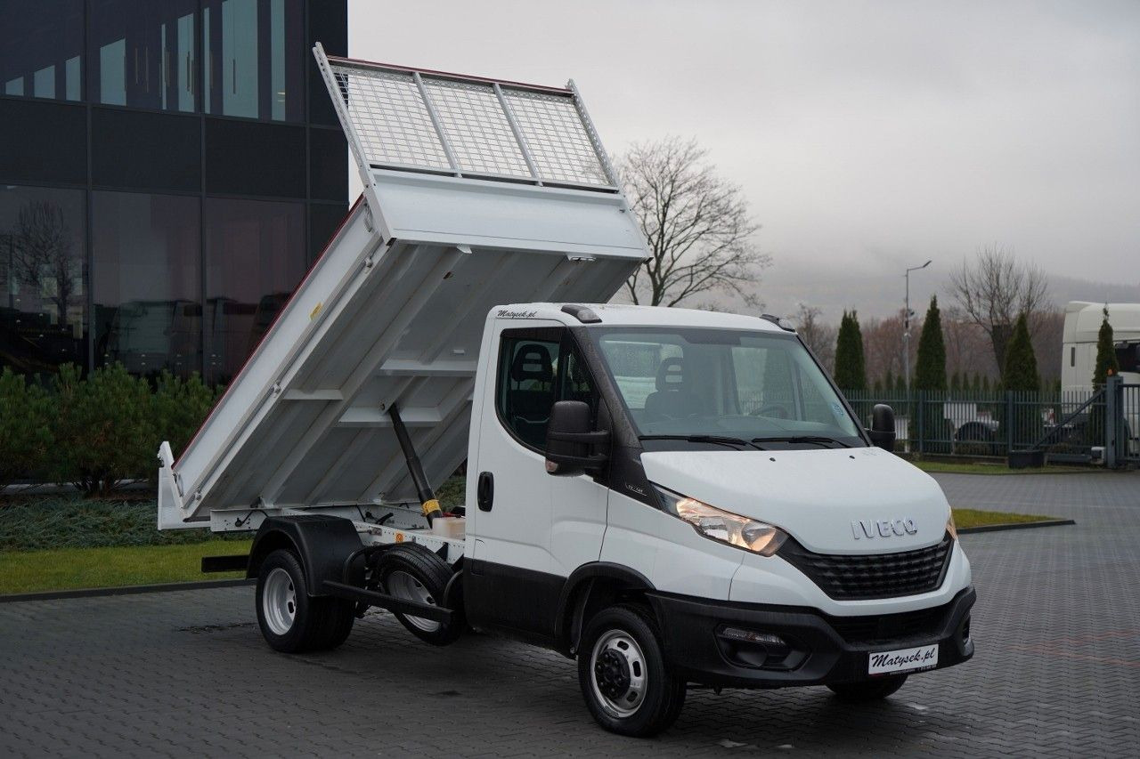 Iveco DAILY 35-140 / WYWROTKA TYLNOZSYPOWA / BLIŹNIAK - Utilitaire benne: photos 3 Iveco DAILY 35-140 / WYWROTKA TYLNOZSYPOWA / BLIŹNIAK - Utilitaire benne: photos 3