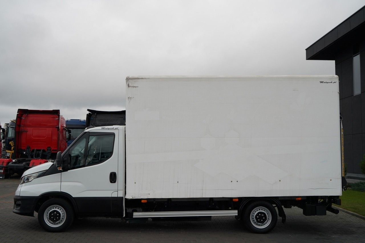 Iveco DAILY 35-NP / CNG / KONTENER / MANUAL / WINDA P - Utilitaire frigorifique: photos 5 Iveco DAILY 35-NP / CNG / KONTENER / MANUAL / WINDA P - Utilitaire frigorifique: photos 5