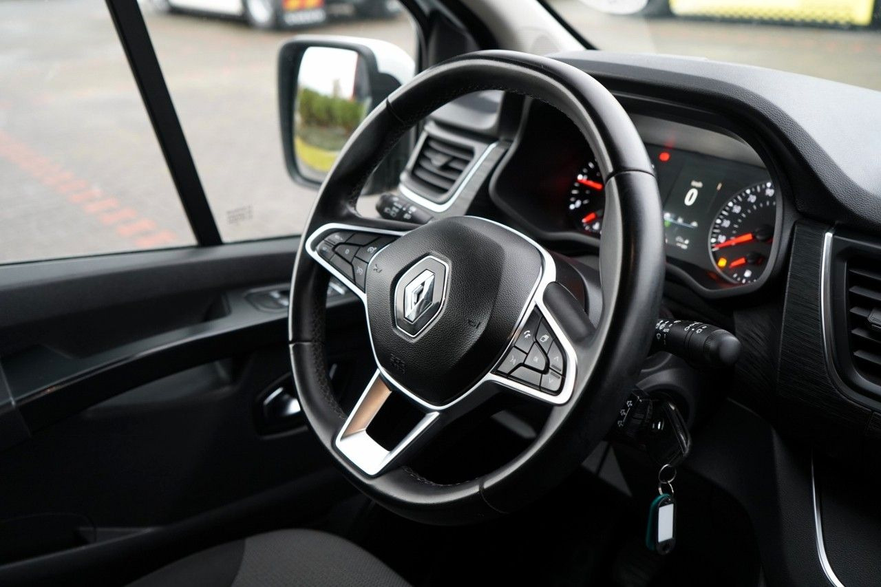 Transport de personnes Renault TRAFIC III / BUS / 9 MIEJSC / PIERWSZY WŁAŚCICIE: photos 28 Transport de personnes Renault TRAFIC III / BUS / 9 MIEJSC / PIERWSZY WŁAŚCICIE: photos 28