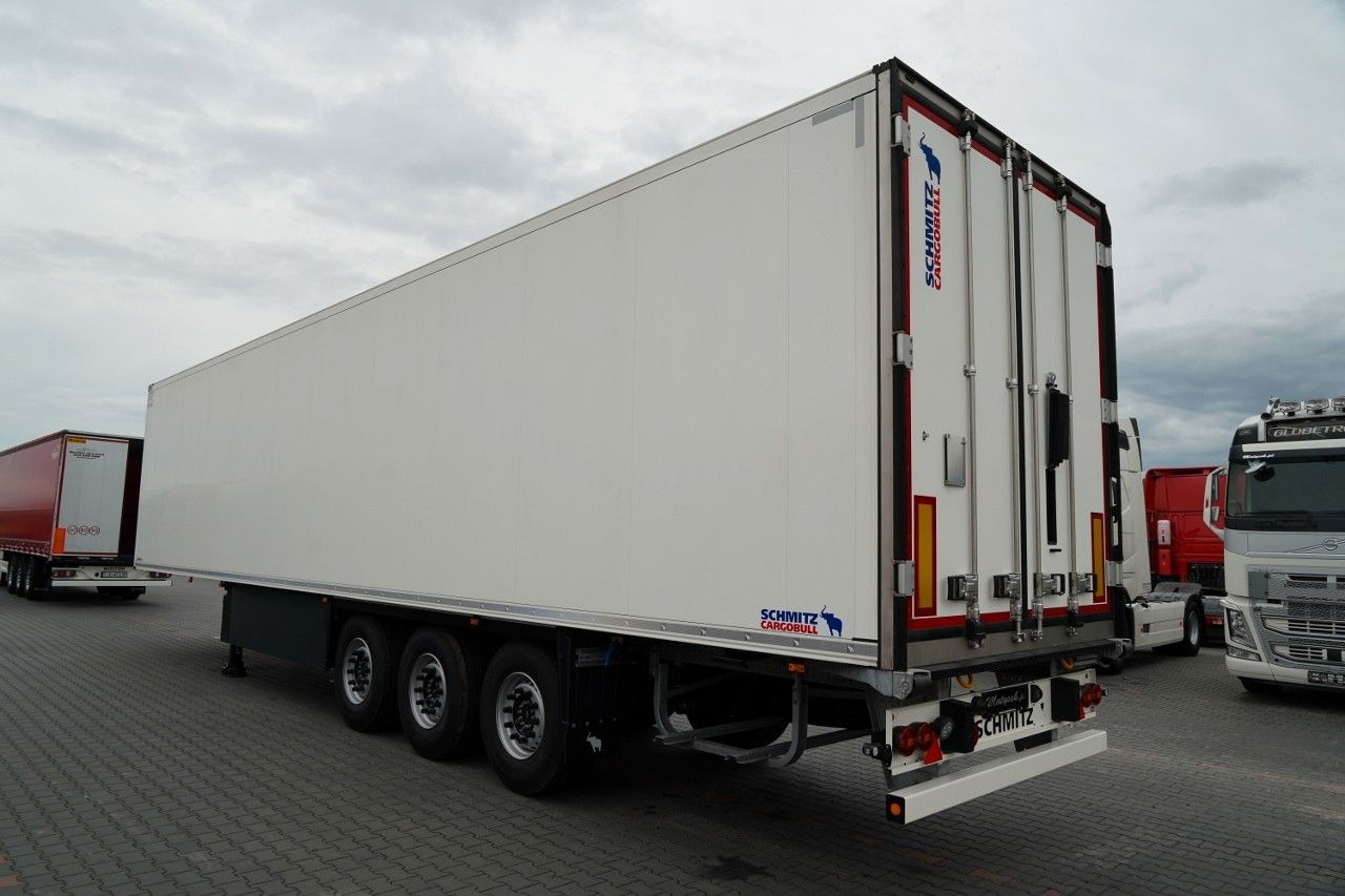 Schmitz Cargobull / CHŁODNIA / THERMO KING SLX 300 / DOPPELSTOCK / - Semi-remorque frigorifique: photos 5 Schmitz Cargobull / CHŁODNIA / THERMO KING SLX 300 / DOPPELSTOCK / - Semi-remorque frigorifique: photos 5
