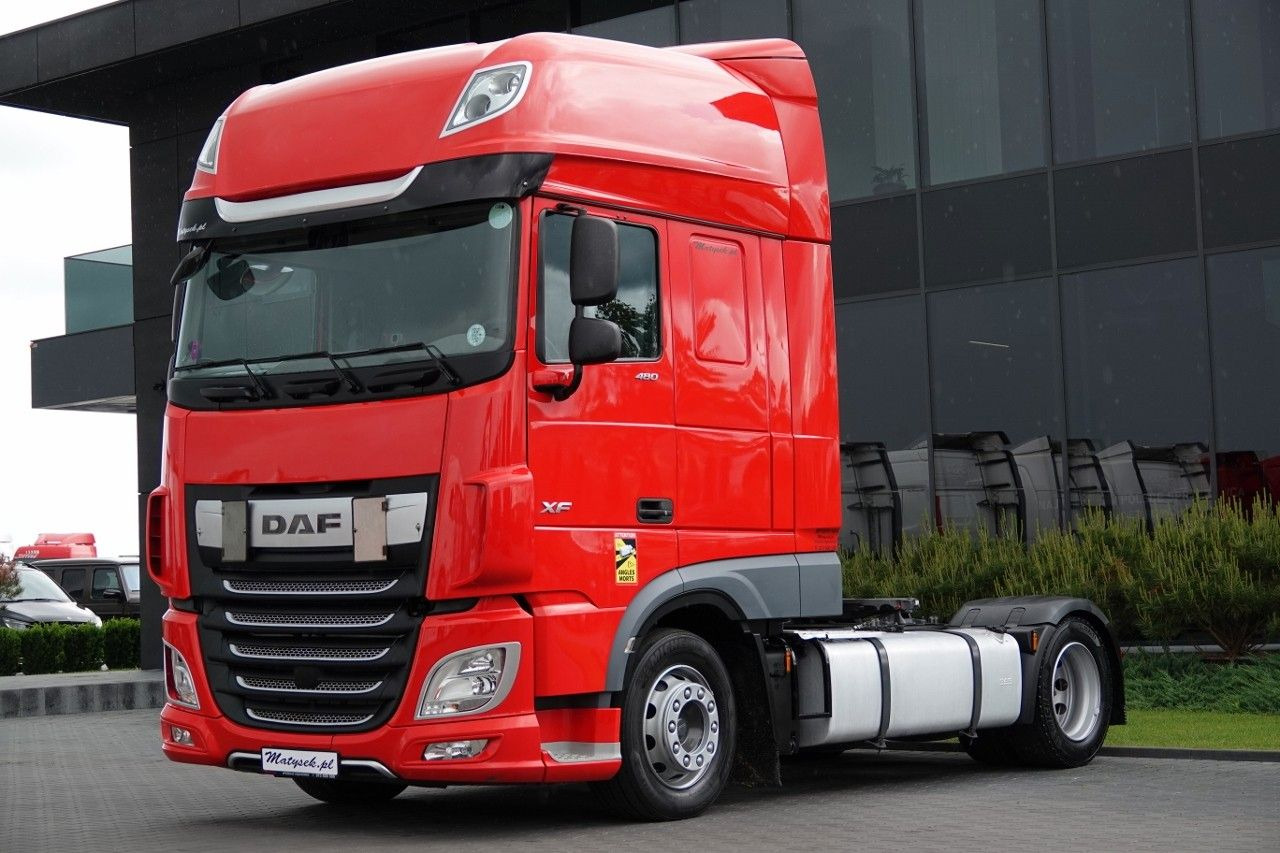 DAF XF 480 / LOW DECK / MEGA / 2021 / SSC / PO ZŁOTY - Tracteur routier: photos 4 DAF XF 480 / LOW DECK / MEGA / 2021 / SSC / PO ZŁOTY - Tracteur routier: photos 4