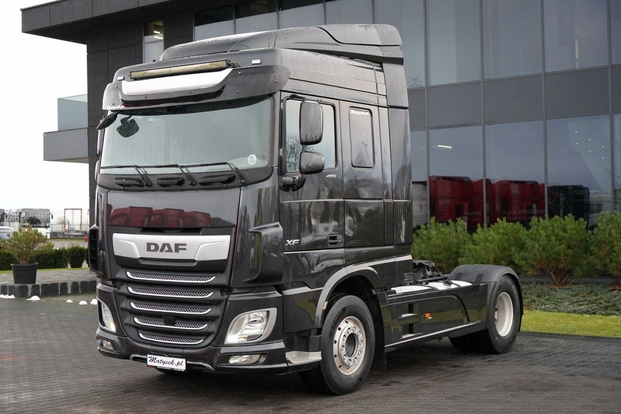 DAF XF 480 / SPACE CAB / HYDRAULIKA / ALUFELGI / - Tracteur routier: photos 4 DAF XF 480 / SPACE CAB / HYDRAULIKA / ALUFELGI / - Tracteur routier: photos 4