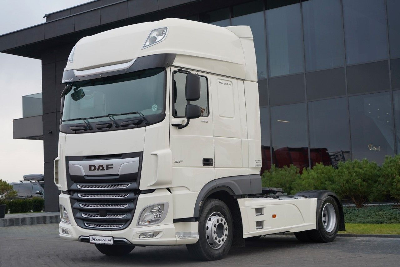 DAF XF 480 / SUPER SPACE CAB / OPONY 100% / 2021 ROK - Tracteur routier: photos 1 DAF XF 480 / SUPER SPACE CAB / OPONY 100% / 2021 ROK - Tracteur routier: photos 1