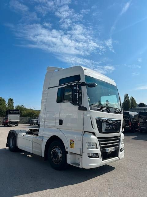 MAN TGX 18.510 / RETARDER / XXL / NAVI / SPROWADZONY - Tracteur routier: photos 2 MAN TGX 18.510 / RETARDER / XXL / NAVI / SPROWADZONY - Tracteur routier: photos 2