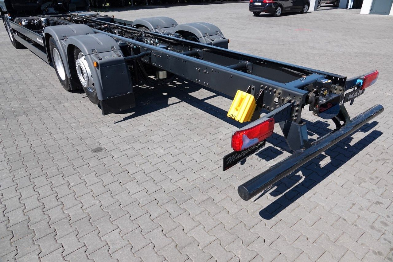 Tracteur routier MAN TGX 26.520 / 6x2 / RAMA DŁ. 9,1M / OŚ PODNOSZONA: photos 8