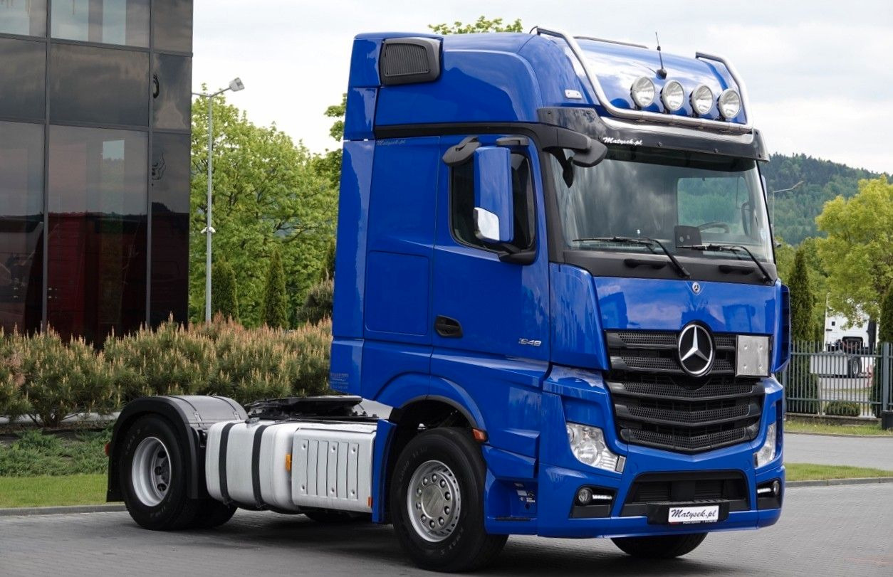 Mercedes-Benz ACTROS 1848 / GIGA SPACE / RETARDER / PO KONTRA - Tracteur routier: photos 2 Mercedes-Benz ACTROS 1848 / GIGA SPACE / RETARDER / PO KONTRA - Tracteur routier: photos 2