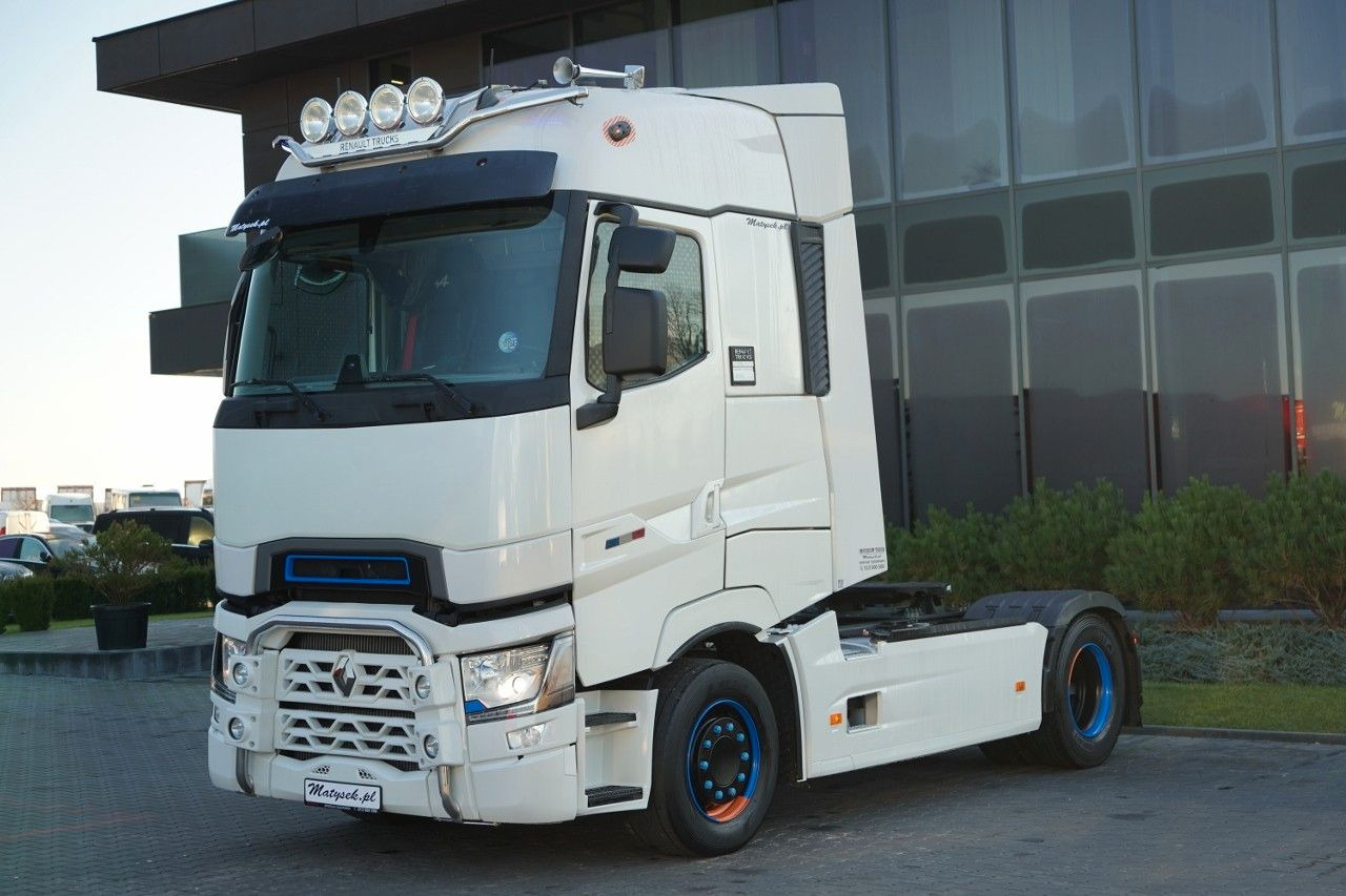 Renault T 520 / RETARDER / SKÓRY / LIMITED / TEAM ALPI - Tracteur routier: photos 2 Renault T 520 / RETARDER / SKÓRY / LIMITED / TEAM ALPI - Tracteur routier: photos 2