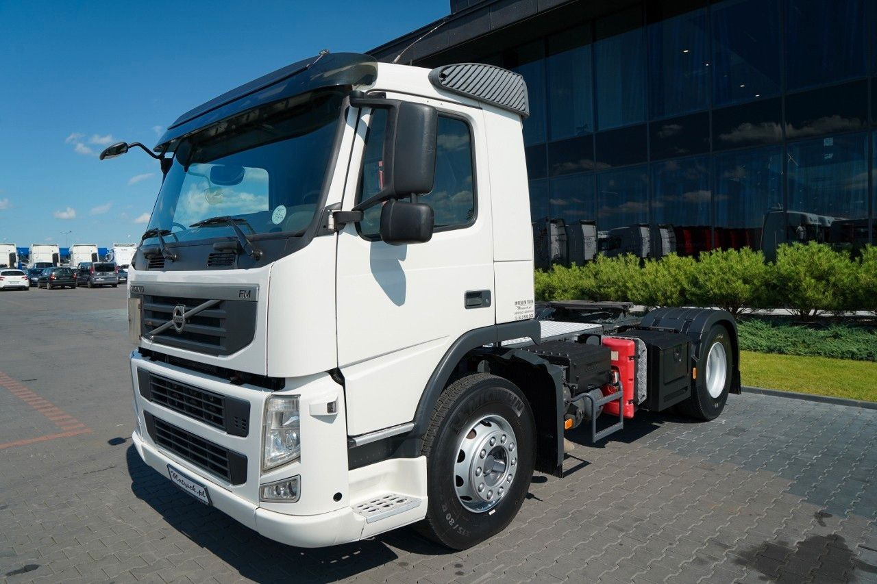 Volvo FM 380 / PEŁNY ADR / NISKA KABINA / DZIENNA KABI - Tracteur routier: photos 5 Volvo FM 380 / PEŁNY ADR / NISKA KABINA / DZIENNA KABI - Tracteur routier: photos 5