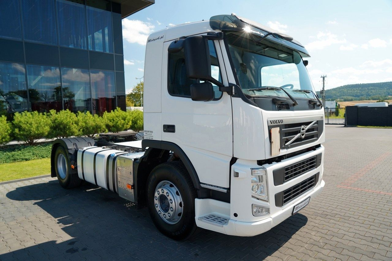 Volvo FM 380 / PEŁNY ADR / NISKA KABINA / DZIENNA KABI - Tracteur routier: photos 2 Volvo FM 380 / PEŁNY ADR / NISKA KABINA / DZIENNA KABI - Tracteur routier: photos 2