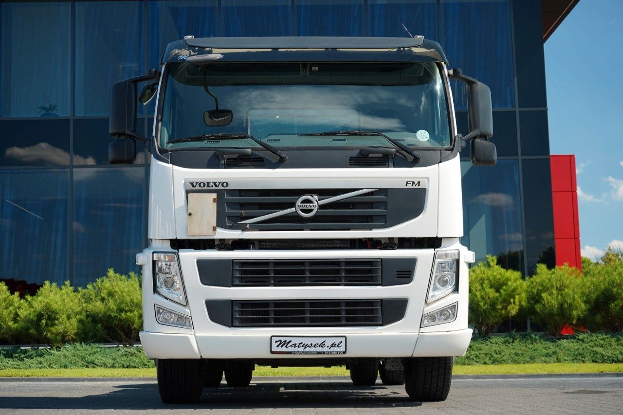 Volvo FM 380 / PEŁNY ADR / NISKA KABINA / DZIENNA KABI - Tracteur routier: photos 3 Volvo FM 380 / PEŁNY ADR / NISKA KABINA / DZIENNA KABI - Tracteur routier: photos 3