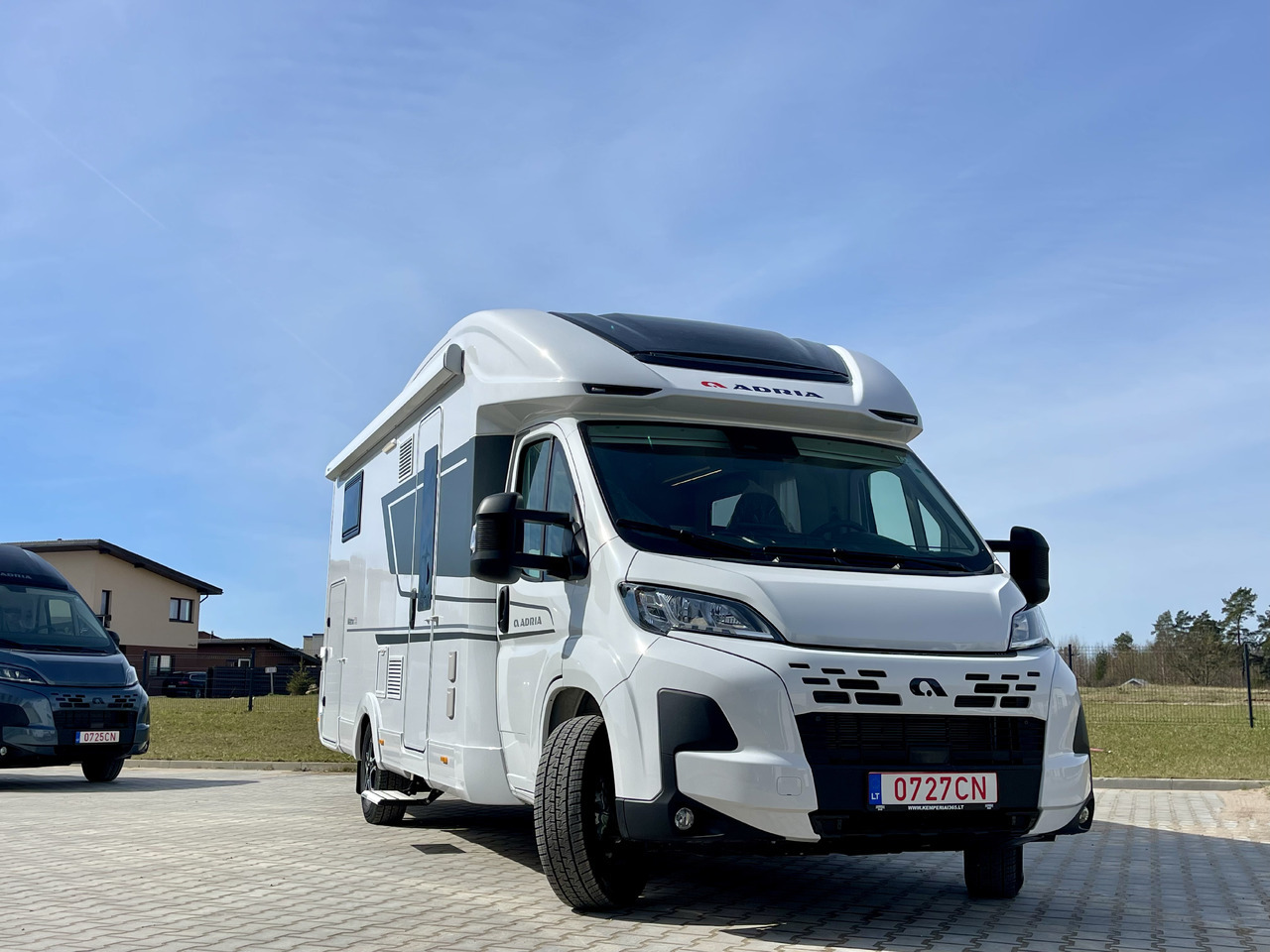 ADRIA Matrix 670 SL - Camping-car profilé: photos 2 ADRIA Matrix 670 SL - Camping-car profilé: photos 2