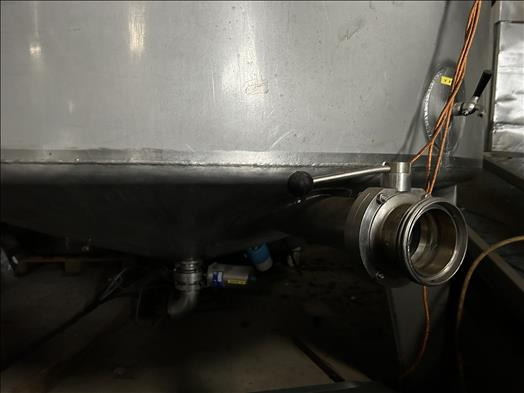 NNP 2004 5000l holding tanks - Machine agroalimentaire: photos 5 NNP 2004 5000l holding tanks - Machine agroalimentaire: photos 5