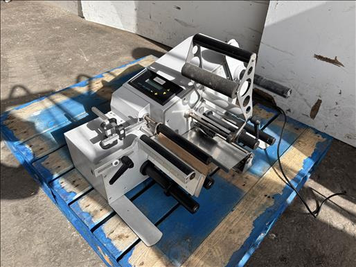 Wide Range DWR Round Labelling machine - Machine à étiquettes: photos 2 Wide Range DWR Round Labelling machine - Machine à étiquettes: photos 2