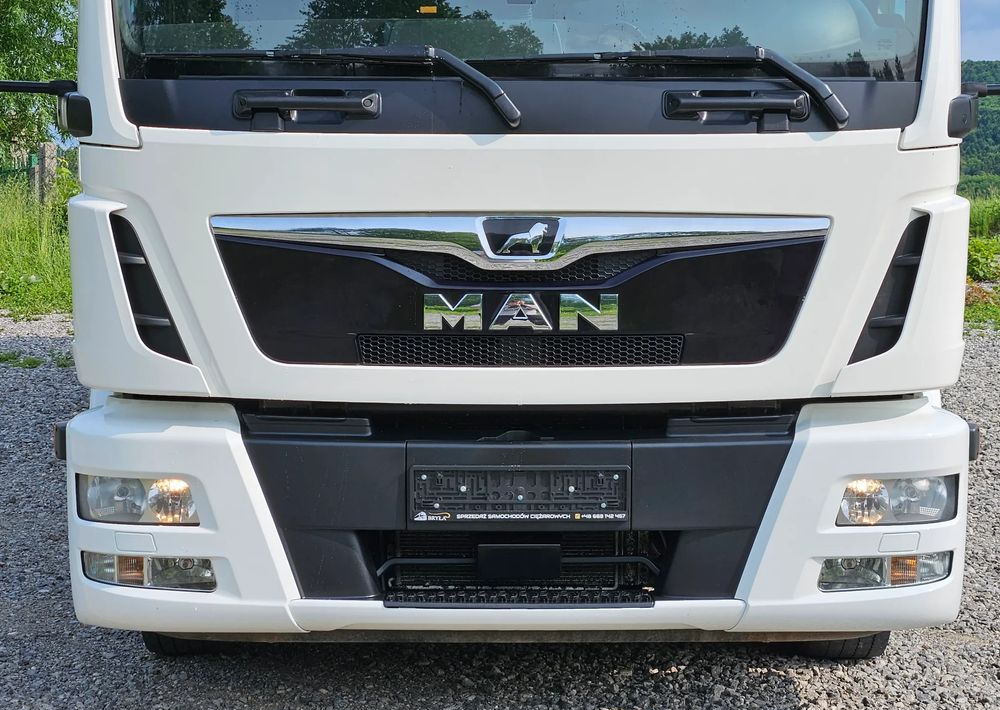MAN TGL 12.250/KONTENER/IZOTERMA/WINDA/2019R/EURO 6/PEŁEN SERWIS/SPROWADZONY/ZADBANY/JAK NOWY/ KSIĄŻKA SERWISOWA/E6/17 PALET - Camion fourgon: photos 5 MAN TGL 12.250/KONTENER/IZOTERMA/WINDA/2019R/EURO 6/PEŁEN SERWIS/SPROWADZONY/ZADBANY/JAK NOWY/ KSIĄŻKA SERWISOWA/E6/17 PALET - Camion fourgon: photos 5
