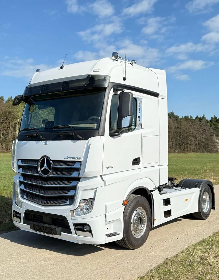 Mercedes-Benz ACTROS 1853/1845/E6/BIG SPACE/STANDARD/2019/ALUSY/NISKI PRZEBIEG/ - Tracteur routier: photos 2 Mercedes-Benz ACTROS 1853/1845/E6/BIG SPACE/STANDARD/2019/ALUSY/NISKI PRZEBIEG/ - Tracteur routier: photos 2