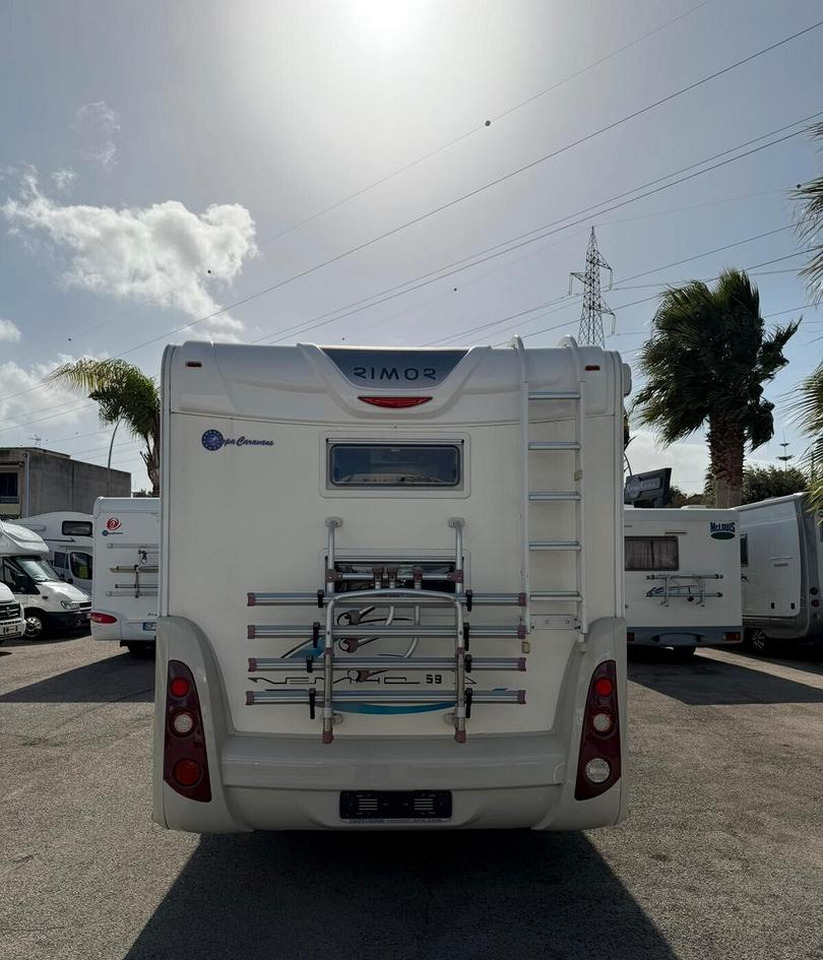Rimor NEMHO 59 - Camping-car capucine: photos 4 Rimor NEMHO 59 - Camping-car capucine: photos 4