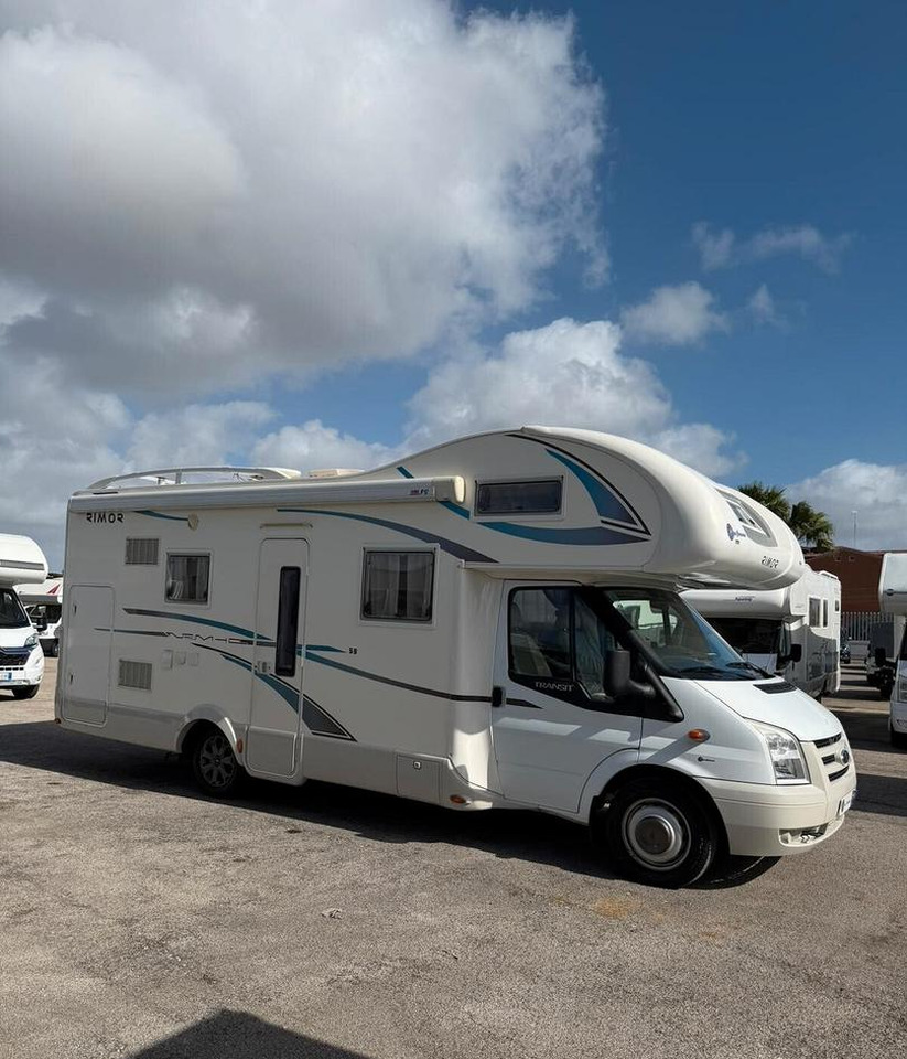 Rimor NEMHO 59 - Camping-car capucine: photos 2 Rimor NEMHO 59 - Camping-car capucine: photos 2
