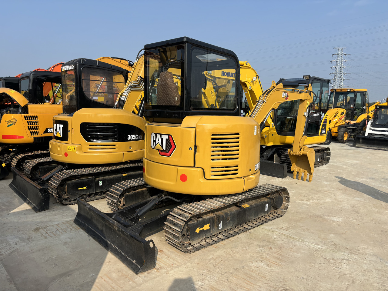 CATERPILLAR CAT303.5E - Mini pelle: photos 1 CATERPILLAR CAT303.5E - Mini pelle: photos 1