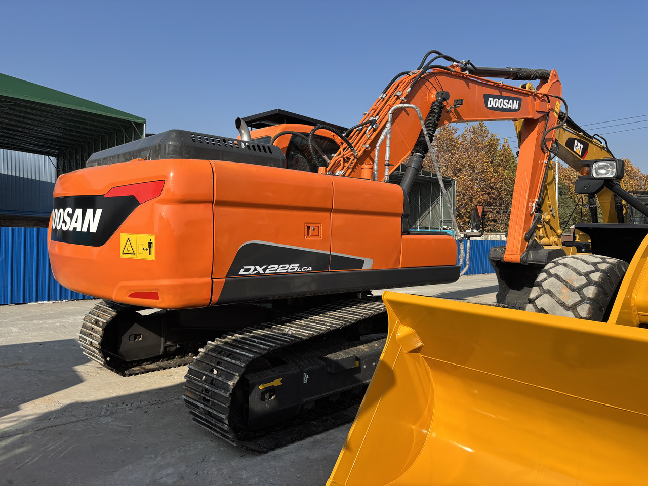 DOOSAN DX225LCA - Pelle sur chenille: photos 3 DOOSAN DX225LCA - Pelle sur chenille: photos 3