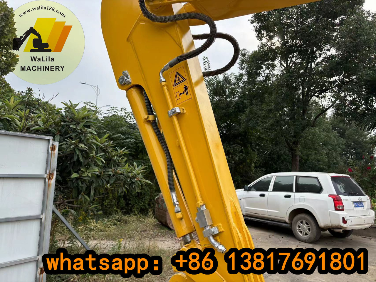 KOMATSU PC 55 MR-3 - Mini pelle: photos 4 KOMATSU PC 55 MR-3 - Mini pelle: photos 4