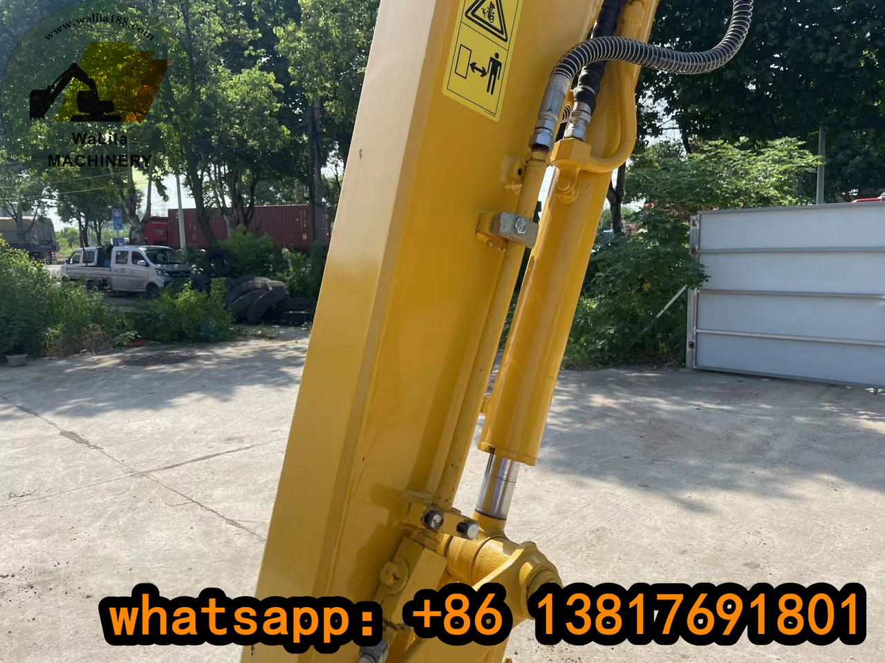 KOMATSU PC40MR - Mini pelle: photos 2 KOMATSU PC40MR - Mini pelle: photos 2