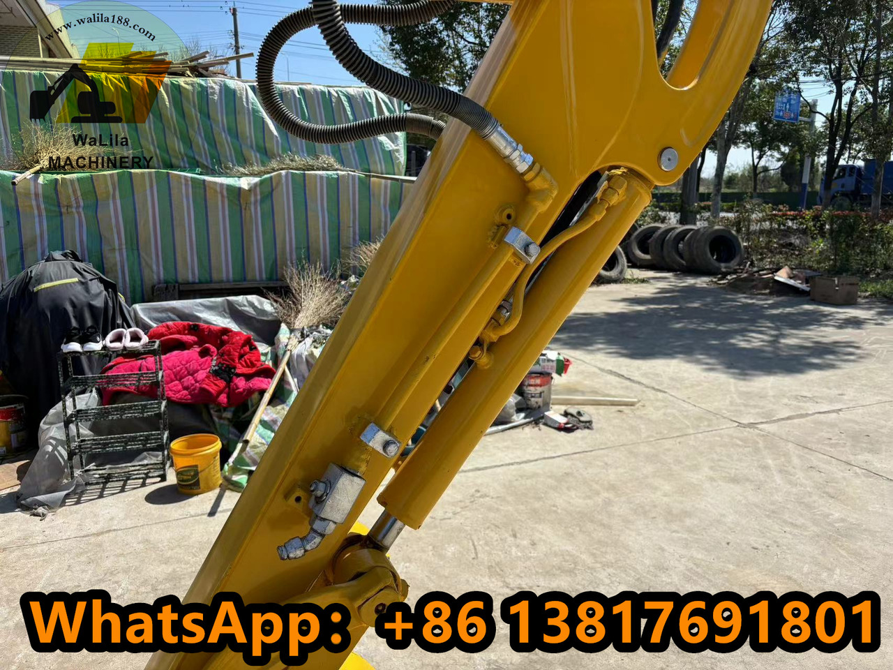 KOMATSU Pc35 - Mini pelle: photos 3 KOMATSU Pc35 - Mini pelle: photos 3