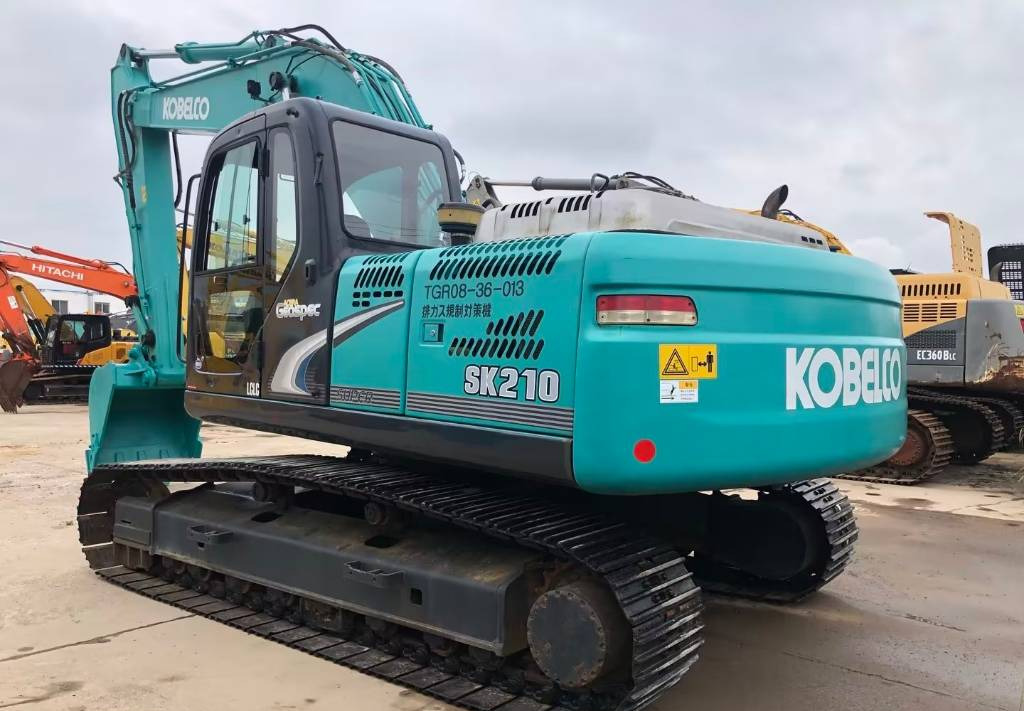 Kobelco SK 210-8 - Pelle sur chenille: photos 2 Kobelco SK 210-8 - Pelle sur chenille: photos 2