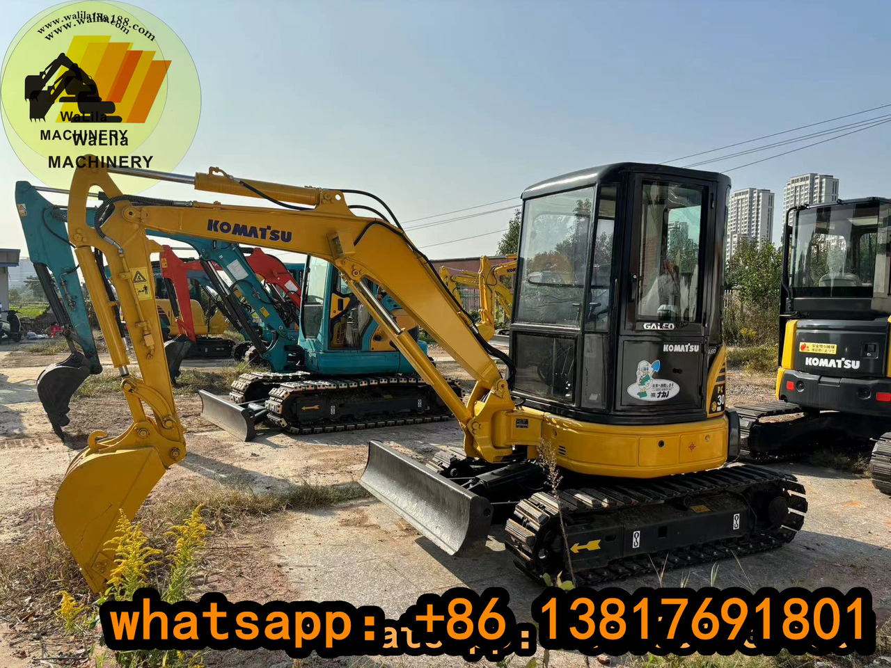 Komatsu PC 30 MR-3 Komatsu 30, Komatsu 35-3 - Mini pelle: photos 2 Komatsu PC 30 MR-3 Komatsu 30, Komatsu 35-3 - Mini pelle: photos 2