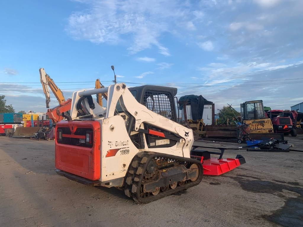 Bobcat T 590 - Mini chargeuse: photos 4 Bobcat T 590 - Mini chargeuse: photos 4