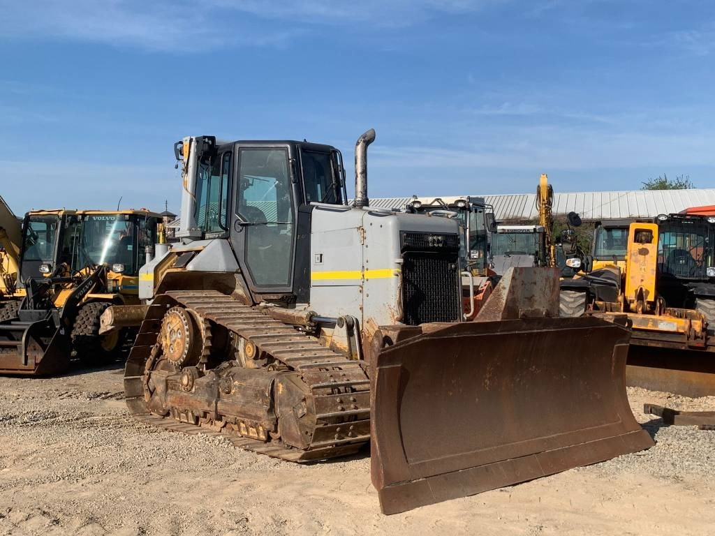 CAT D 6 N - Bulldozer: photos 2 CAT D 6 N - Bulldozer: photos 2