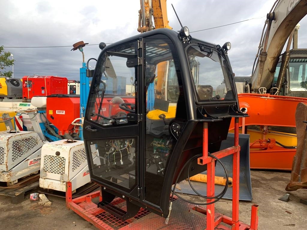 CAT Telehandler Cabin NEW - Cabine pour Engins de chantier: photos 2 CAT Telehandler Cabin NEW - Cabine pour Engins de chantier: photos 2