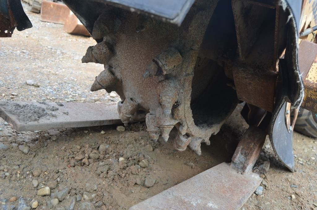 Case TC220 - Travaux routiers: photos 3 Case TC220 - Travaux routiers: photos 3