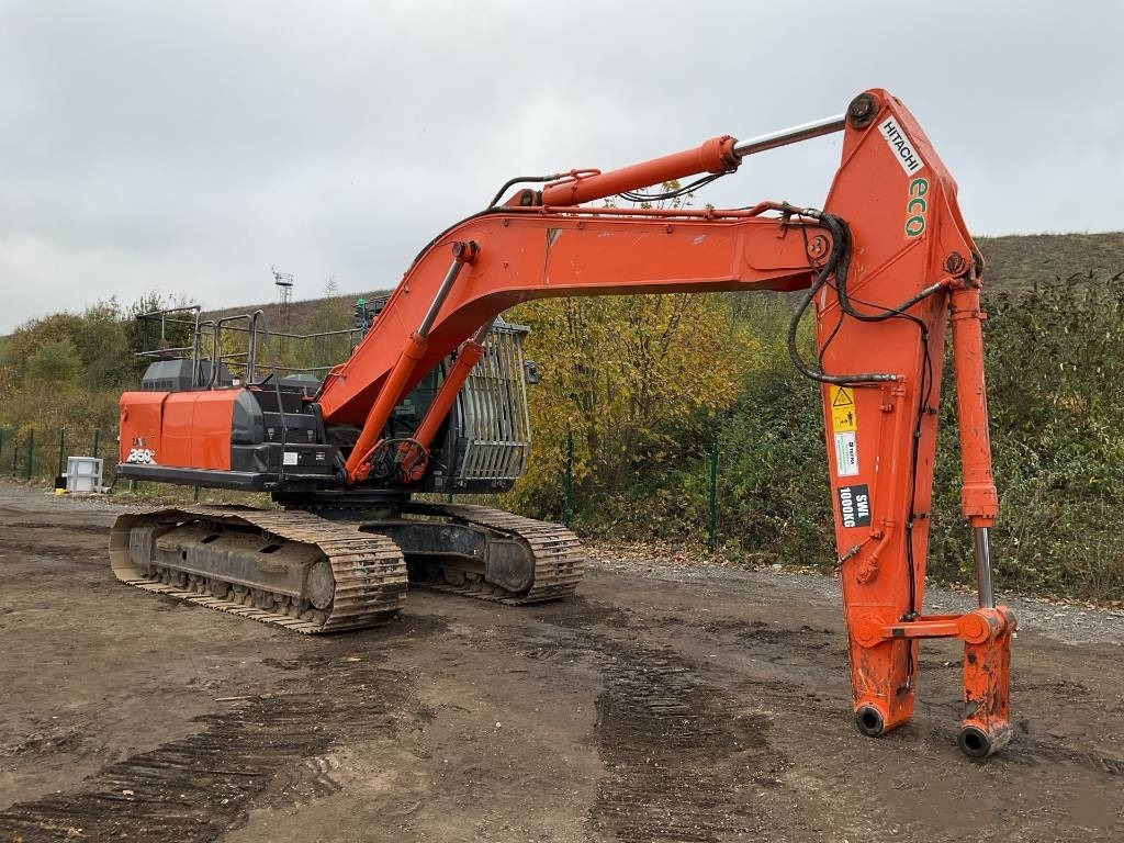 Hitachi ZX 350 LC-6 - Pelle sur chenille: photos 3 Hitachi ZX 350 LC-6 - Pelle sur chenille: photos 3