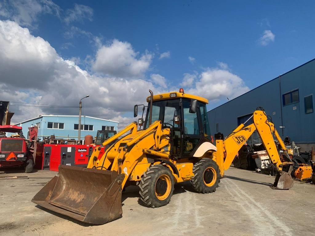 JCB 2 CX - Tractopelle: photos 1 JCB 2 CX - Tractopelle: photos 1