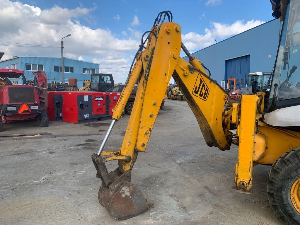 JCB 2 CX - Tractopelle: photos 5 JCB 2 CX - Tractopelle: photos 5