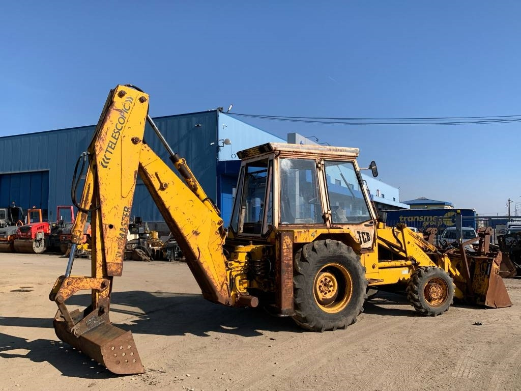 JCB 3 CX - Tractopelle: photos 4 JCB 3 CX - Tractopelle: photos 4