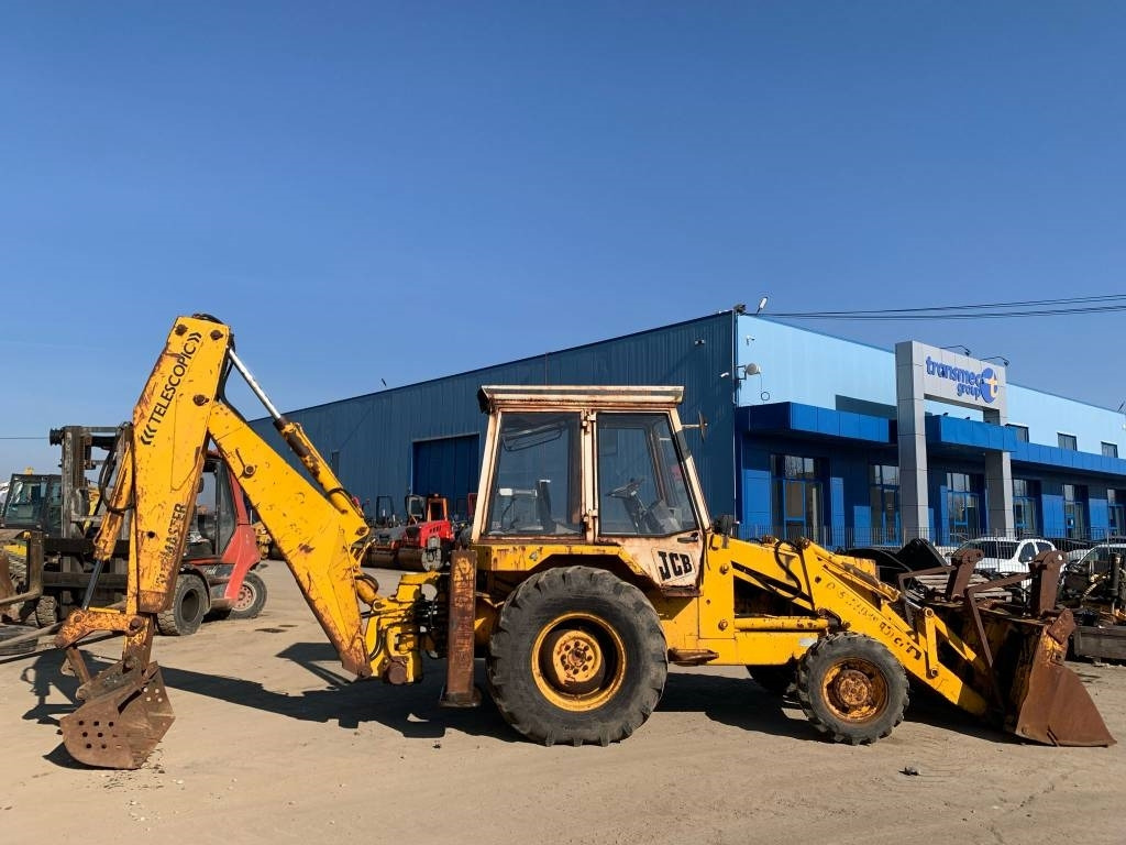 JCB 3 CX - Tractopelle: photos 3 JCB 3 CX - Tractopelle: photos 3