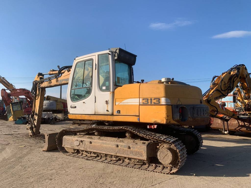 Liebherr R 313 - Pelle sur chenille: photos 3 Liebherr R 313 - Pelle sur chenille: photos 3
