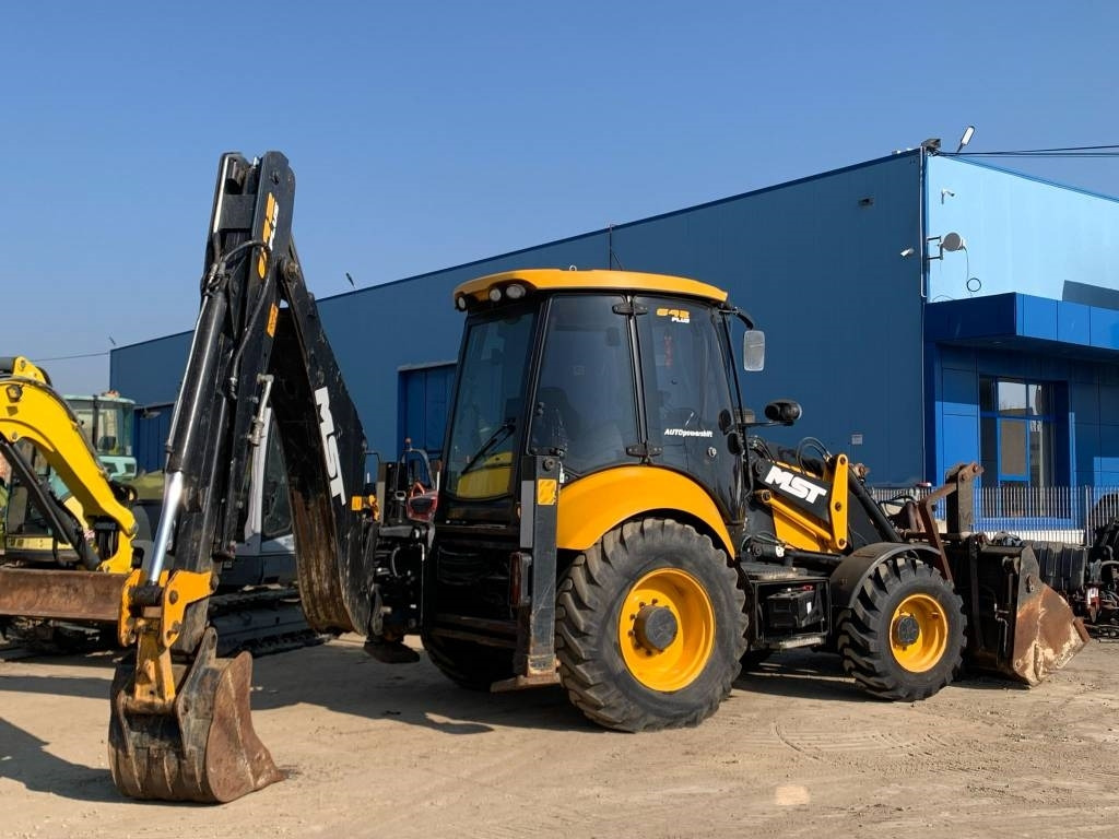 MST 642 Plus - Tractopelle: photos 3 MST 642 Plus - Tractopelle: photos 3