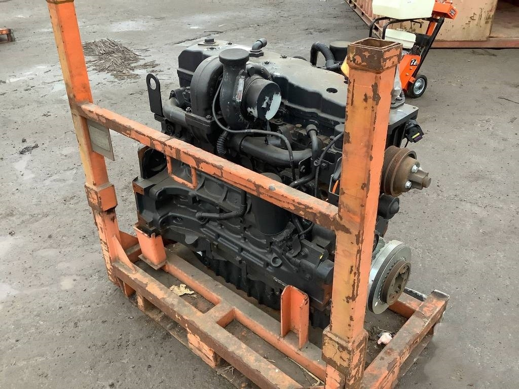 New Holland F4DE9687J*J100  - Moteur pour Engins de chantier: photos 2 New Holland F4DE9687J*J100  - Moteur pour Engins de chantier: photos 2