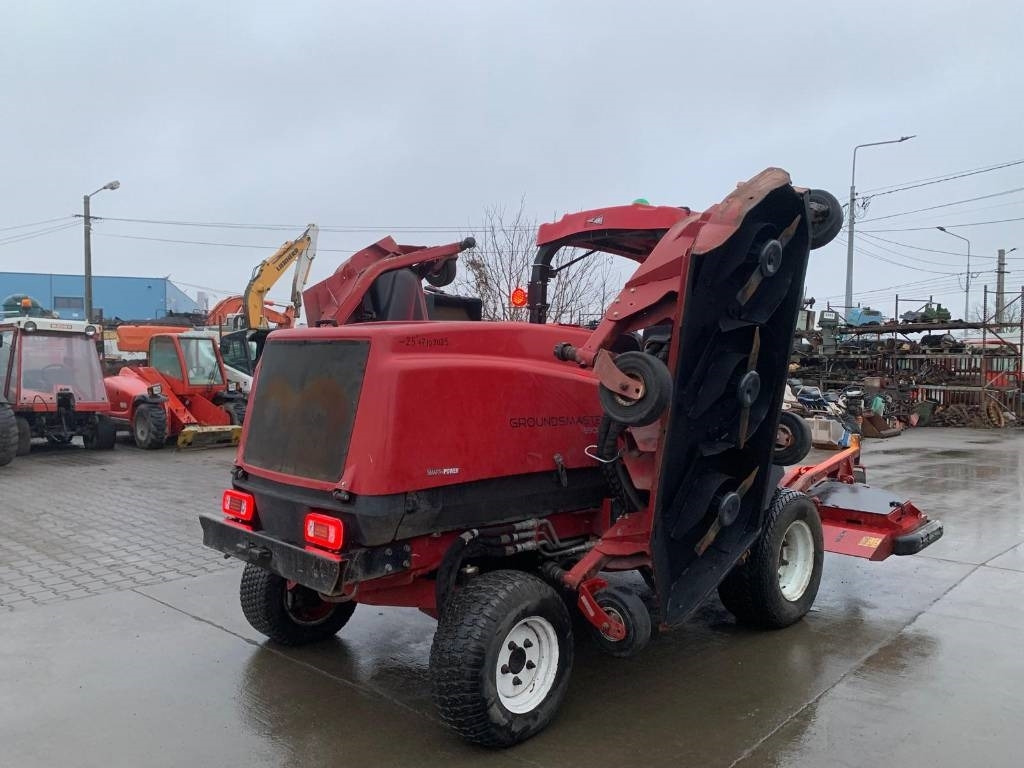 Toro Groundmaster 5900 - Motofaucheuse: photos 4 Toro Groundmaster 5900 - Motofaucheuse: photos 4