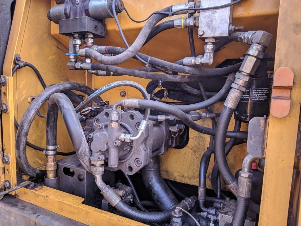 Volvo EC 160 B LC - Pelle sur chenille: photos 2 Volvo EC 160 B LC - Pelle sur chenille: photos 2