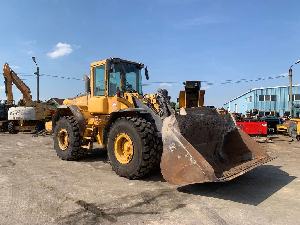 Volvo L 110 E - Chargeuse sur pneus: photos 2 Volvo L 110 E - Chargeuse sur pneus: photos 2