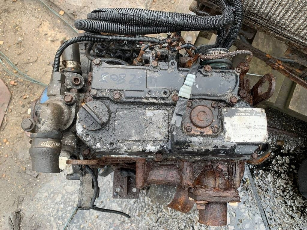 Yanmar 3TNV76 ENGINE - Moteur pour Engins de chantier: photos 1 Yanmar 3TNV76 ENGINE - Moteur pour Engins de chantier: photos 1