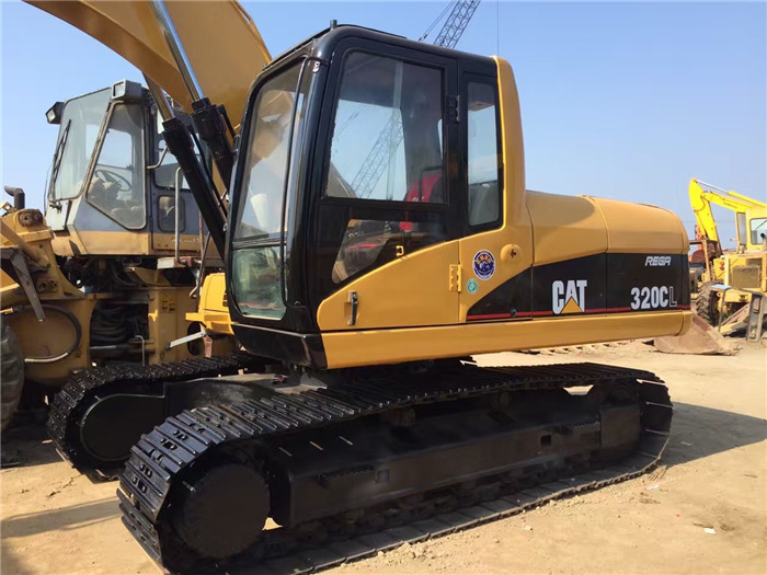 Caterpillar 320CL - Pelle sur chenille: photos 4 Caterpillar 320CL - Pelle sur chenille: photos 4