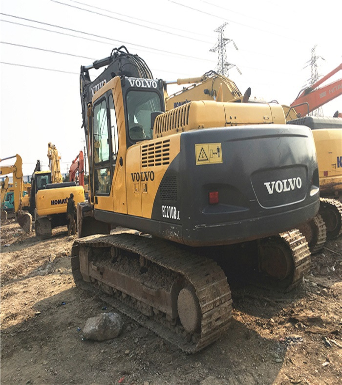 Volvo EC210BLC - Pelle sur chenille: photos 1 Volvo EC210BLC - Pelle sur chenille: photos 1