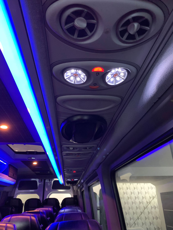 Bus interurbain Mercedes Benz Sprinter 519 CDI- 24 Miejsca: photos 13 Bus interurbain Mercedes Benz Sprinter 519 CDI- 24 Miejsca: photos 13