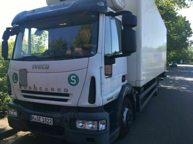 Iveco ML120 E22 Kühlkoffer LBW Deutsche Maschine - Camion frigorifique: photos 1 Iveco ML120 E22 Kühlkoffer LBW Deutsche Maschine - Camion frigorifique: photos 1