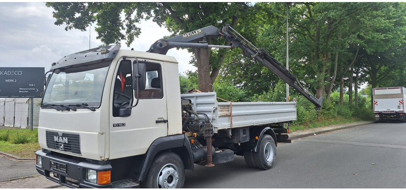 MAN 10.163 Kipper mit Kran+Greifer - Camion benne: photos 1 MAN 10.163 Kipper mit Kran+Greifer - Camion benne: photos 1